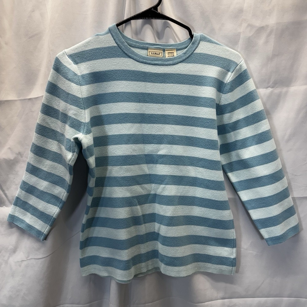 L.L.‎ Bean Women's Medium Blue White Striped Boatneck 3/4 Sleeve Shirt